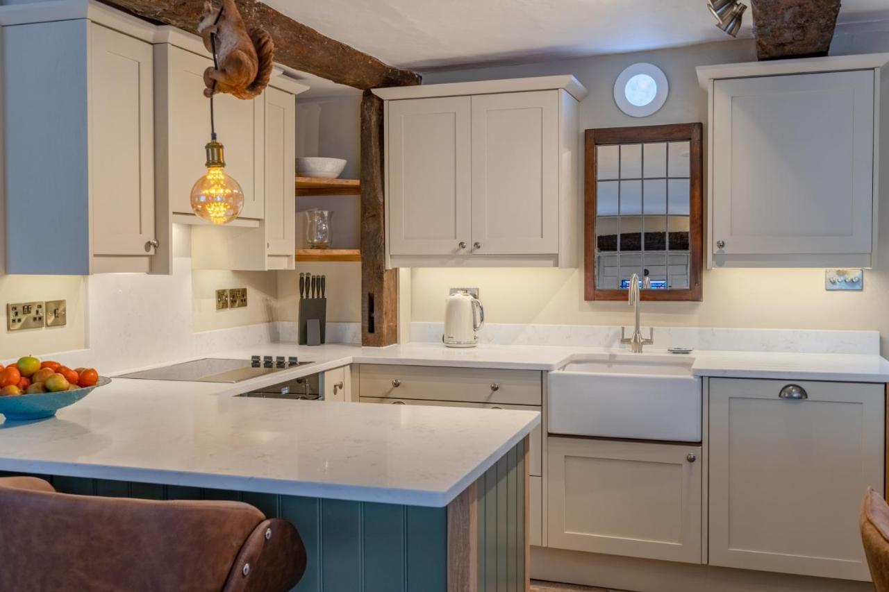 Farthingdales Villa Burford Bagian luar foto